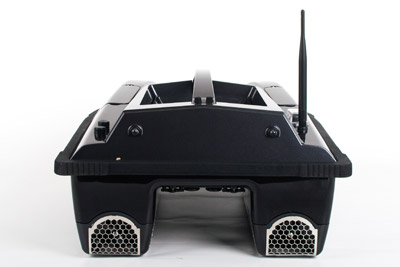 bateau amorceur cde new voyager echosondeur + gps + sac