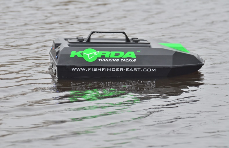 bateau amorceur rapide