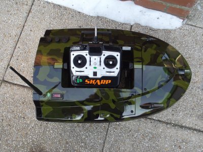 bateau amorceur skarp