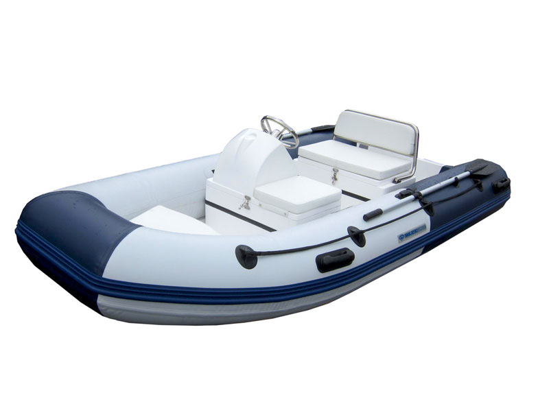 bateau gonflable de luxe