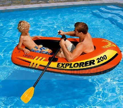bateau gonflable explorer 200