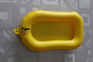 bateau gonflable vintage