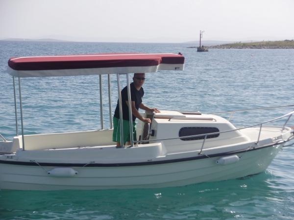 bateau peche 5 metres