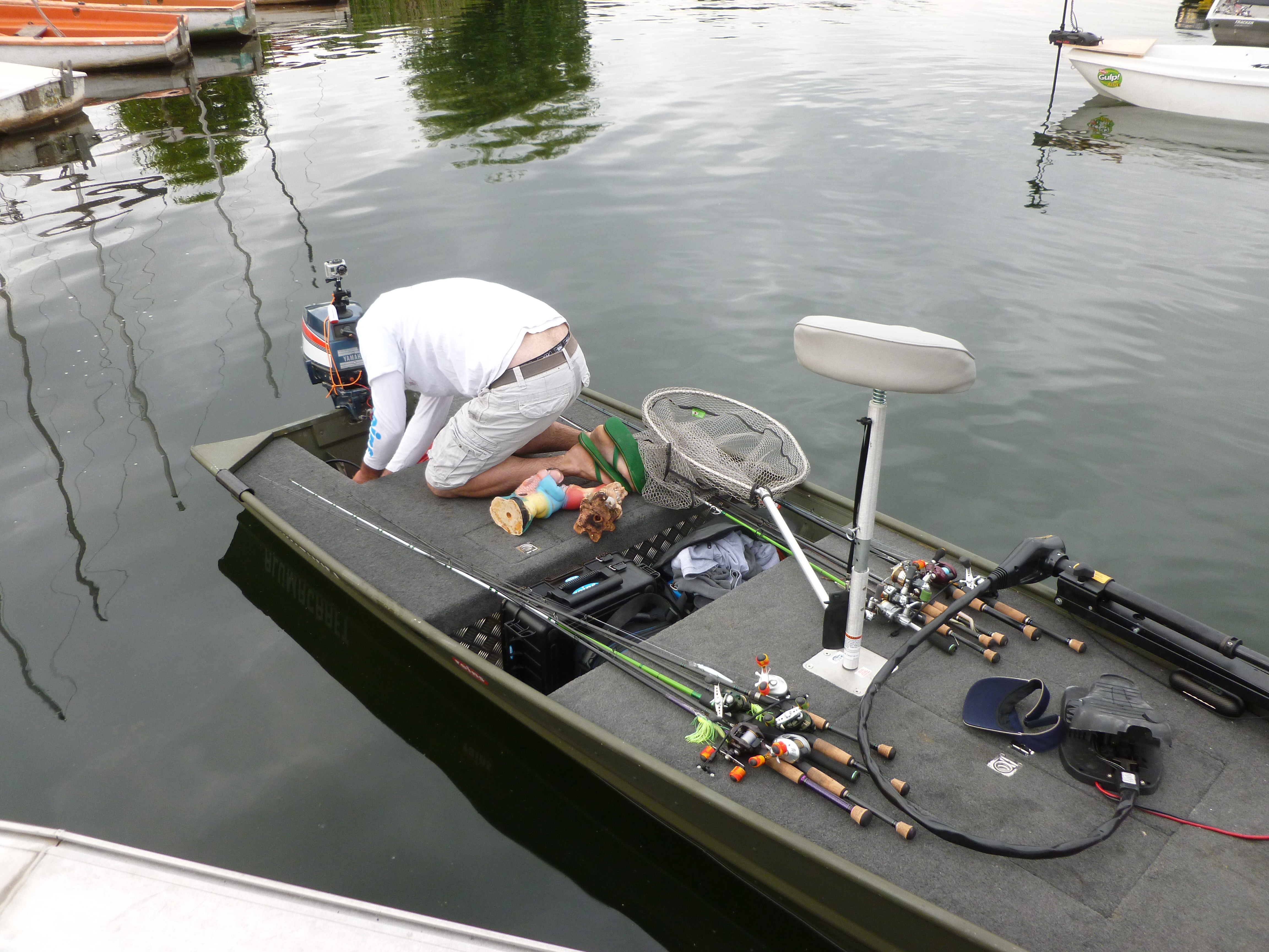 bateau peche black bass