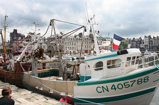 bateau peche crustaces