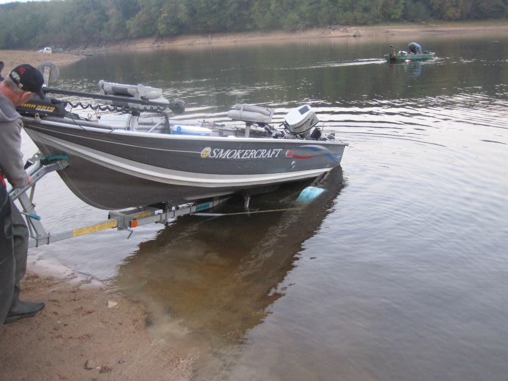 bateau peche eau douce occasion