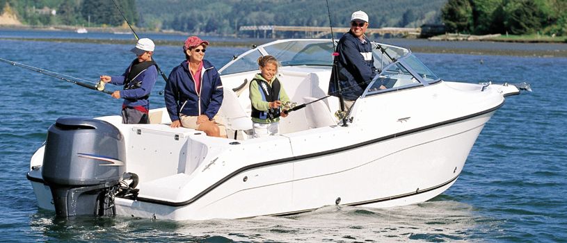 bateau peche et ski nautique
