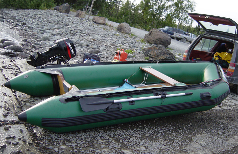 bateau peche gonflable