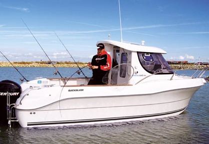bateau peche quicksilver