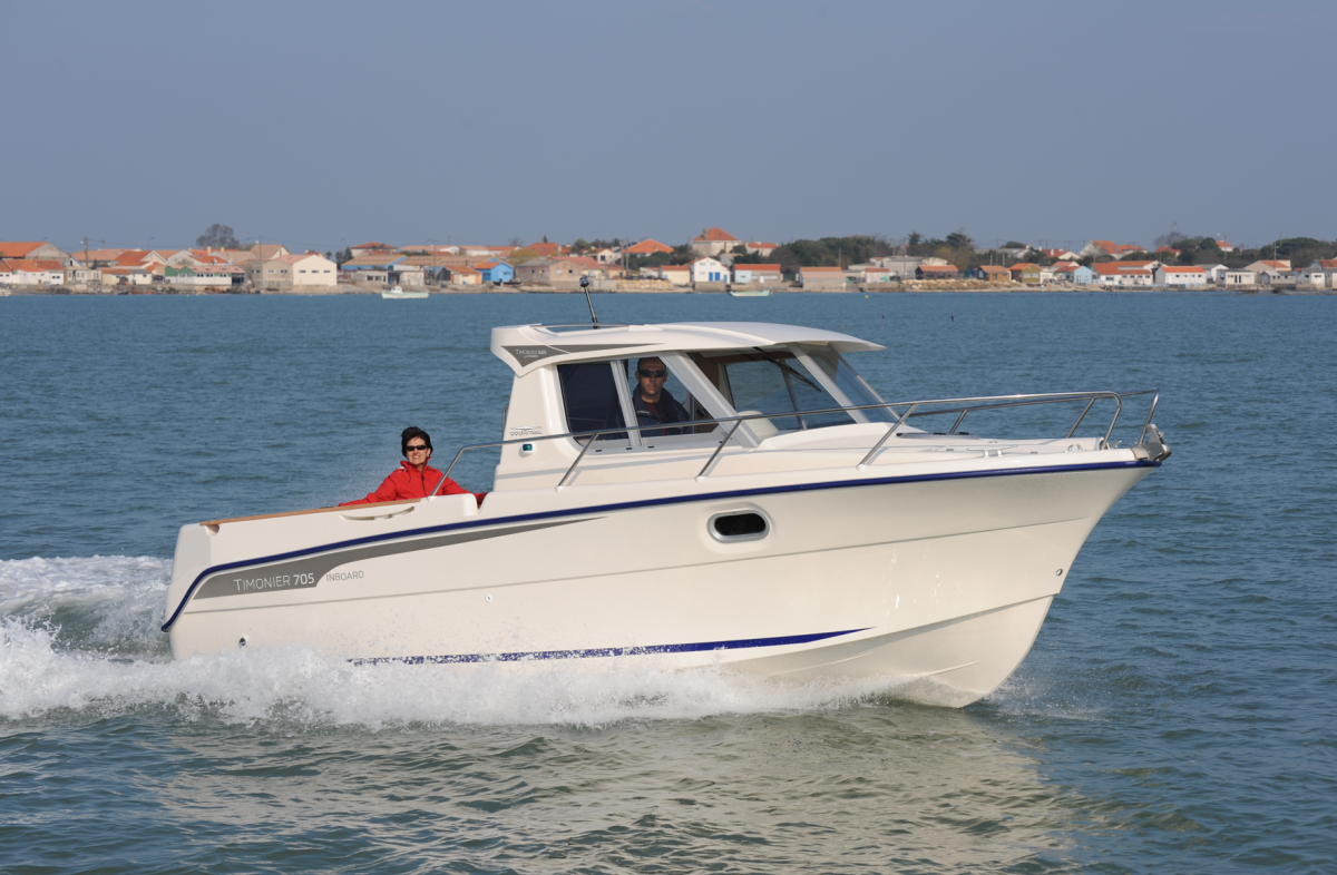 bateau peche timonier