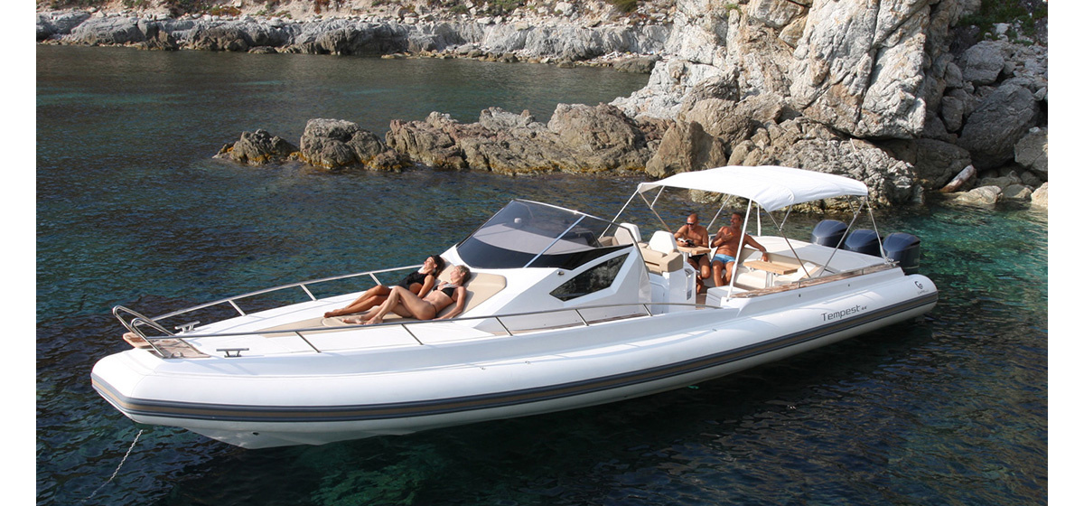 bateau pneumatique 6 m