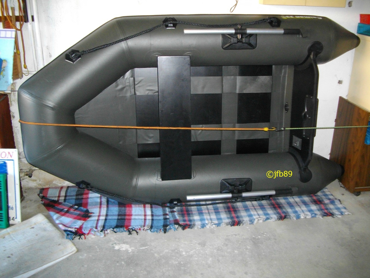 bateau pneumatique caiman 230