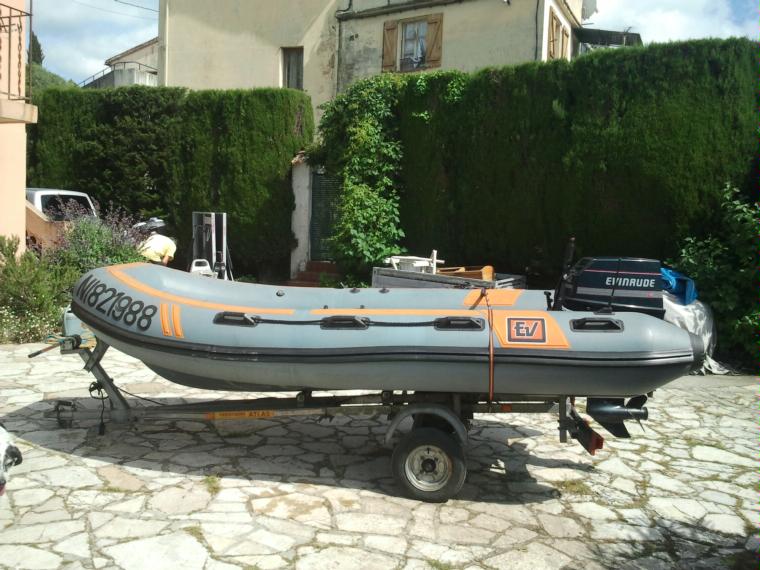 bateau pneumatique ev