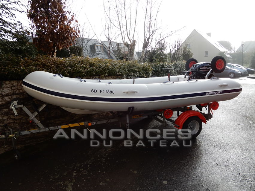 bateau pneumatique mercury a vendre