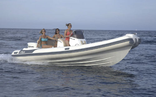 bateau pneumatique nuova jolly