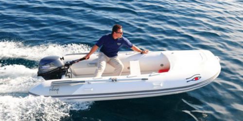 bateau pneumatique traduction anglais