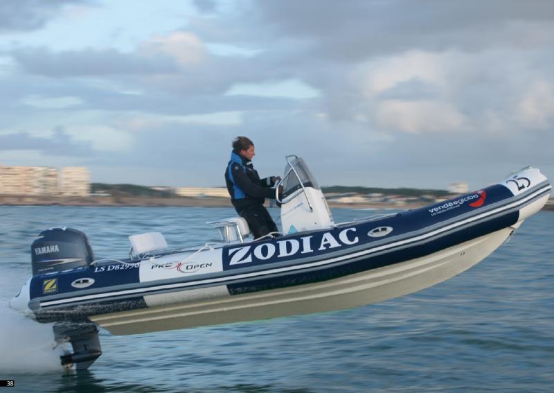 bateau pneumatique zodiac